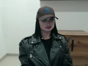 Ari_cheerful  live sex cam