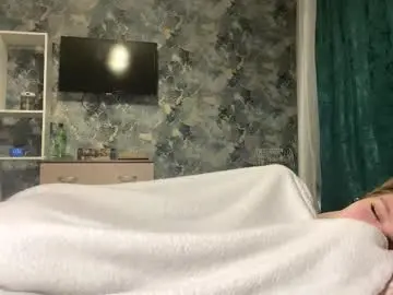 Armandachudzik  live sex cam