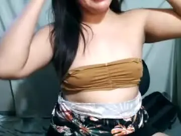 Briana311387  live sex cam