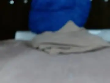 Brisnymunds  live sex cam