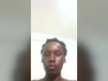 Honeywithdarkpie  live sex cam
