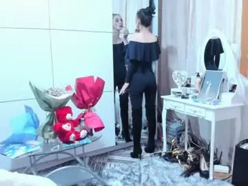 Jessylonghair  live sex cam