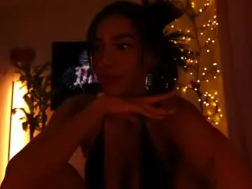 Kitty_collinss_  live sex cam