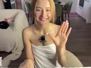 Lumeya  live sex cam