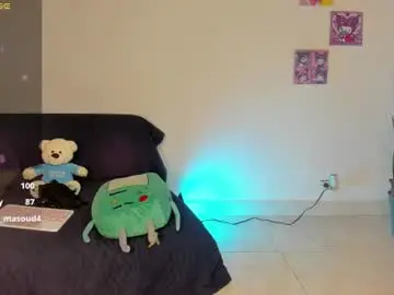 Master_and_kami  live sex cam