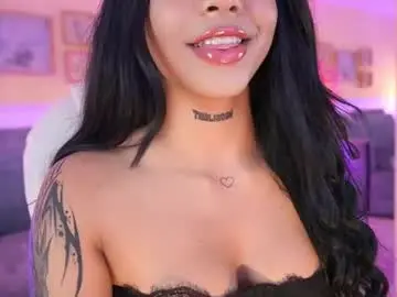 Meganlowell  live sex cam