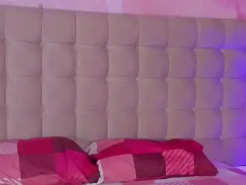 Melanieroux  live sex cam