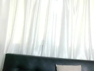 Mila_white1  live sex cam
