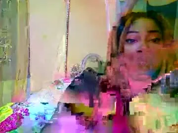 Silverbunnyrain  live sex cam