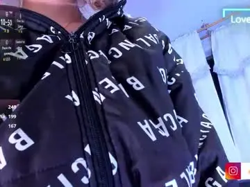 Sofiia_cute_  live sex cam