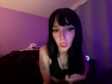 Thelunavalentina  live sex cam