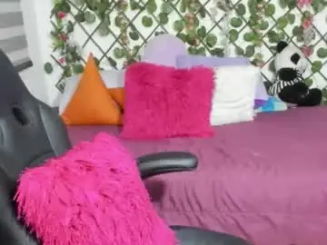 Antonella4you  live sex cam