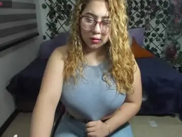 Antonella4you  live sex cam