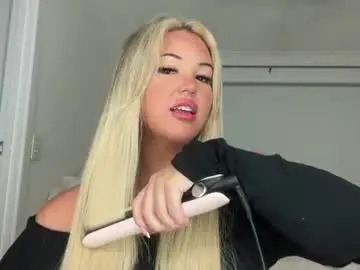 Averybabyyx  live sex cam