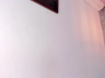 Dannavelvet  live sex cam