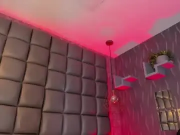 Dannavelvet  live sex cam