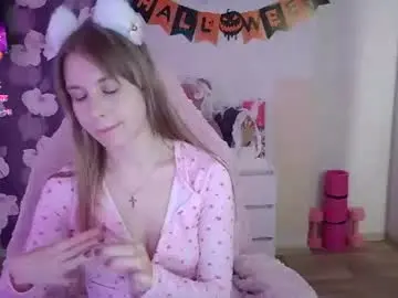Emilia_mur_  live sex cam