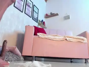 Jadee_j  live sex cam