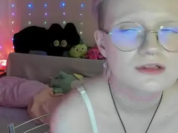 Julifisher  live sex cam