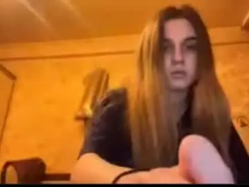 Lovelysilk_63  live sex cam