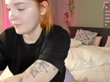 Margo_blaze  live sex cam