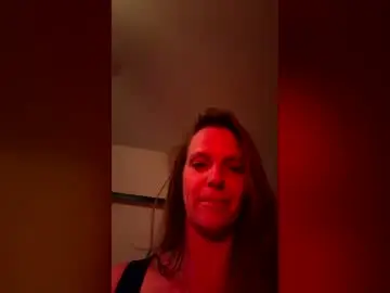 Namastaynasty  live sex cam