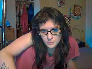 Unemployedstripper  live sex cam