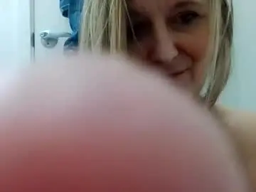 Yogabuttttttt  live sex cam