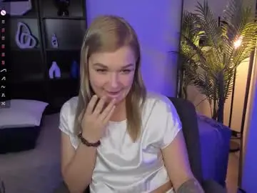 Bella_cosmos  live sex cam