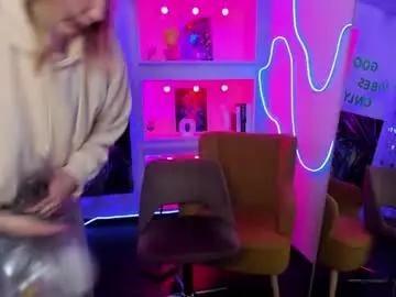 Bella_cosmos  live sex cam