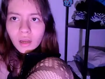 Bunnyblue777  live sex cam
