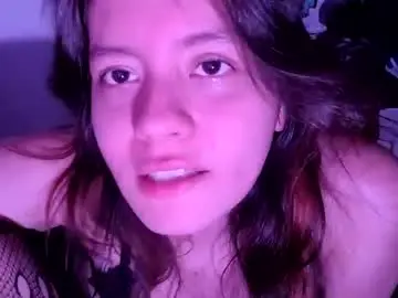 Bunnyblue777  live sex cam
