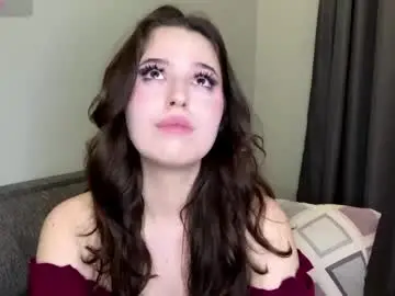 Charlieluersen  live sex cam