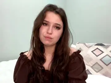 Charlieluersen  live sex cam