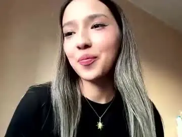 Charlsiehaire  live sex cam