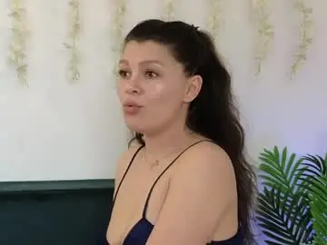 Damedefeu  live sex cam