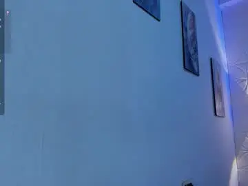Emily_lim  live sex cam