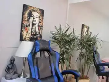 Helen_violet  live sex cam