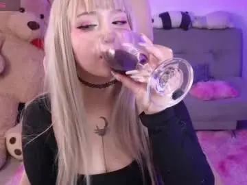 Kurochan420  live sex cam