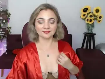 Lilly_milf  live sex cam