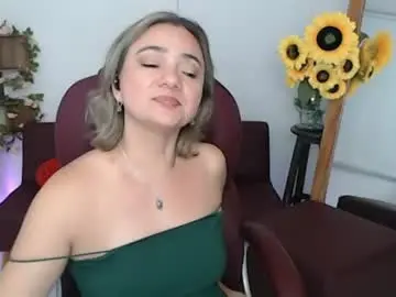 Lilly_milf  live sex cam