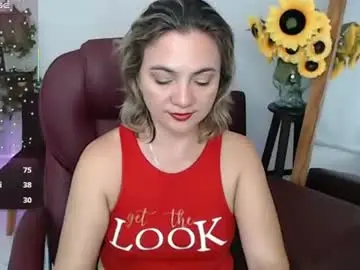 Lilly_milf  live sex cam