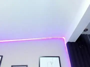 Lily_brooks_  live sex cam