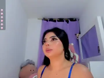 Lovelyy_nina  live sex cam