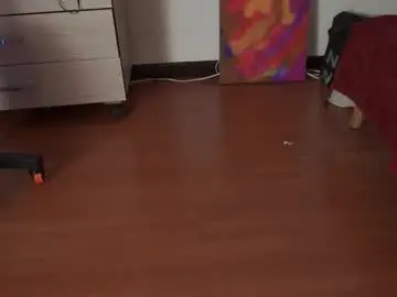 Missweetpeach  live sex cam