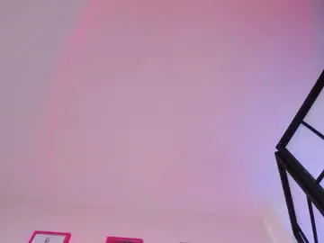 Missweetpeach  live sex cam