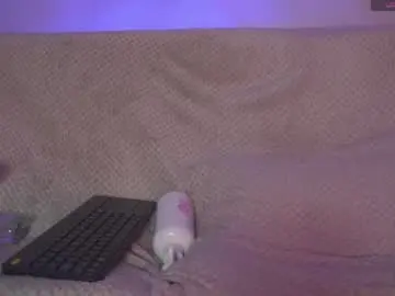 Missweetpeach  live sex cam