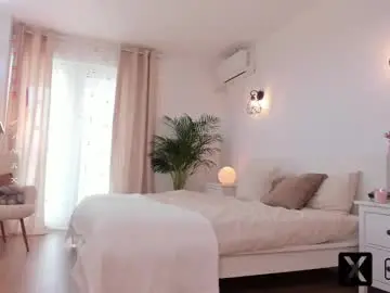 Moondao  live sex cam