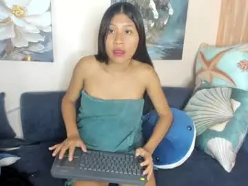Niz_usuga  live sex cam