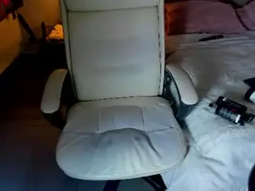 Rachaeldeckard  live sex cam